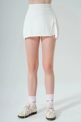 Active Mini Skirt - White No Cling Quick Release Buckle