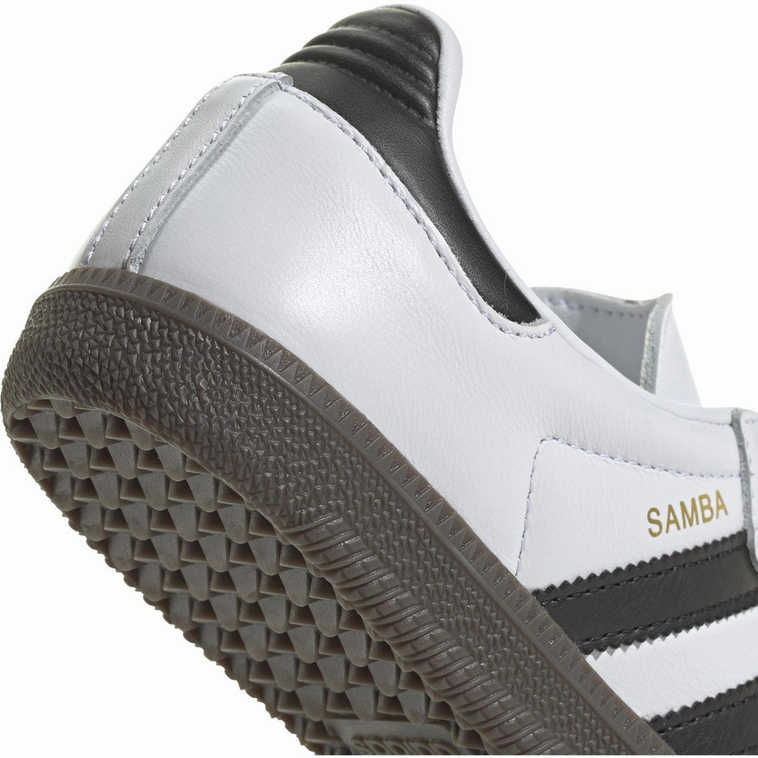 adidas Originals Ftwwht/Cblack/Gum5 Samba Og J Sneakers Lightweight Cushioning Shock Diffusing Heel