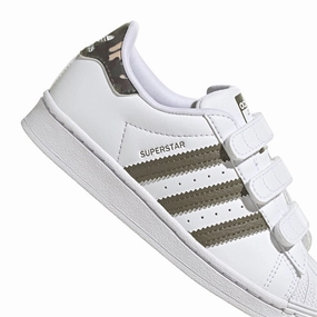 Low Profile Midsole Traction pods adidas Originals Superstar Sneakers White / Olive