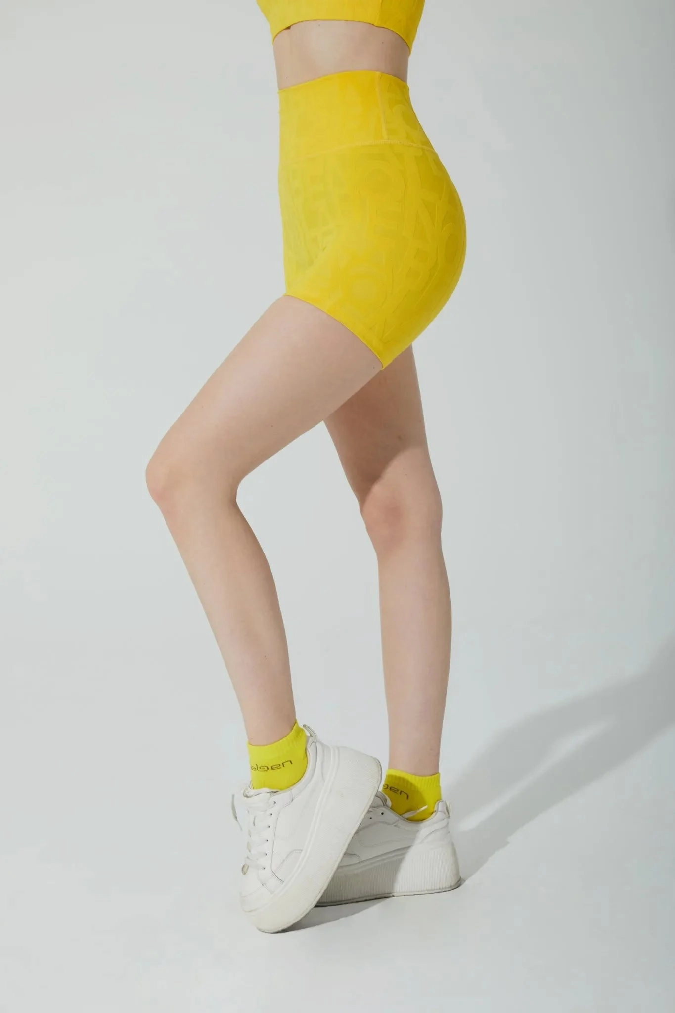 Classic Ren??e 3D Shorts 5?? - Gamboge fashion industry Breezy Layer Fit