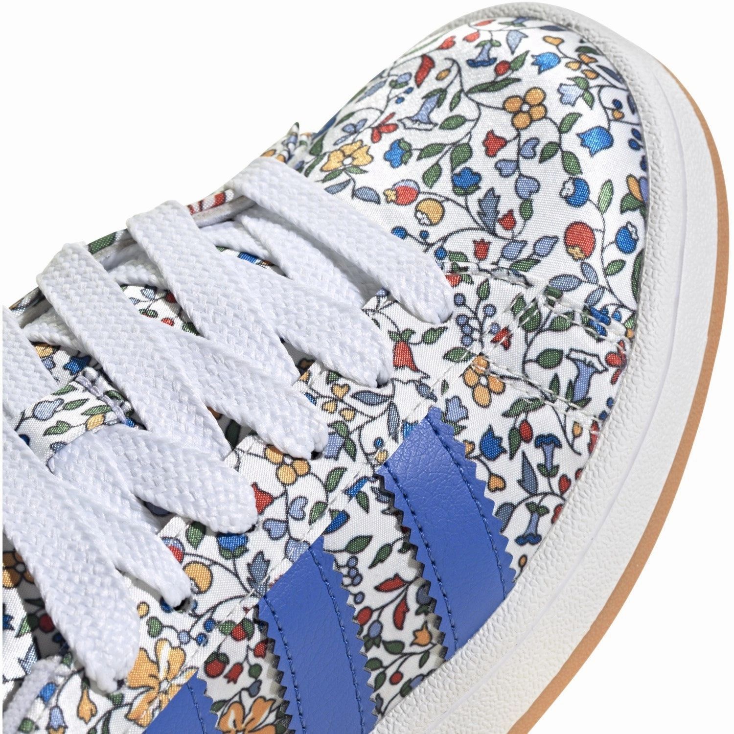 Water   Resistant adidas Originals Supplier Colour/Blue/Off White Campus 00S J Sneakers