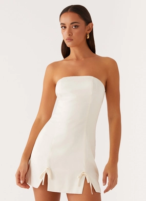 Kessie Mini Dress - Ivory Curvy Glam