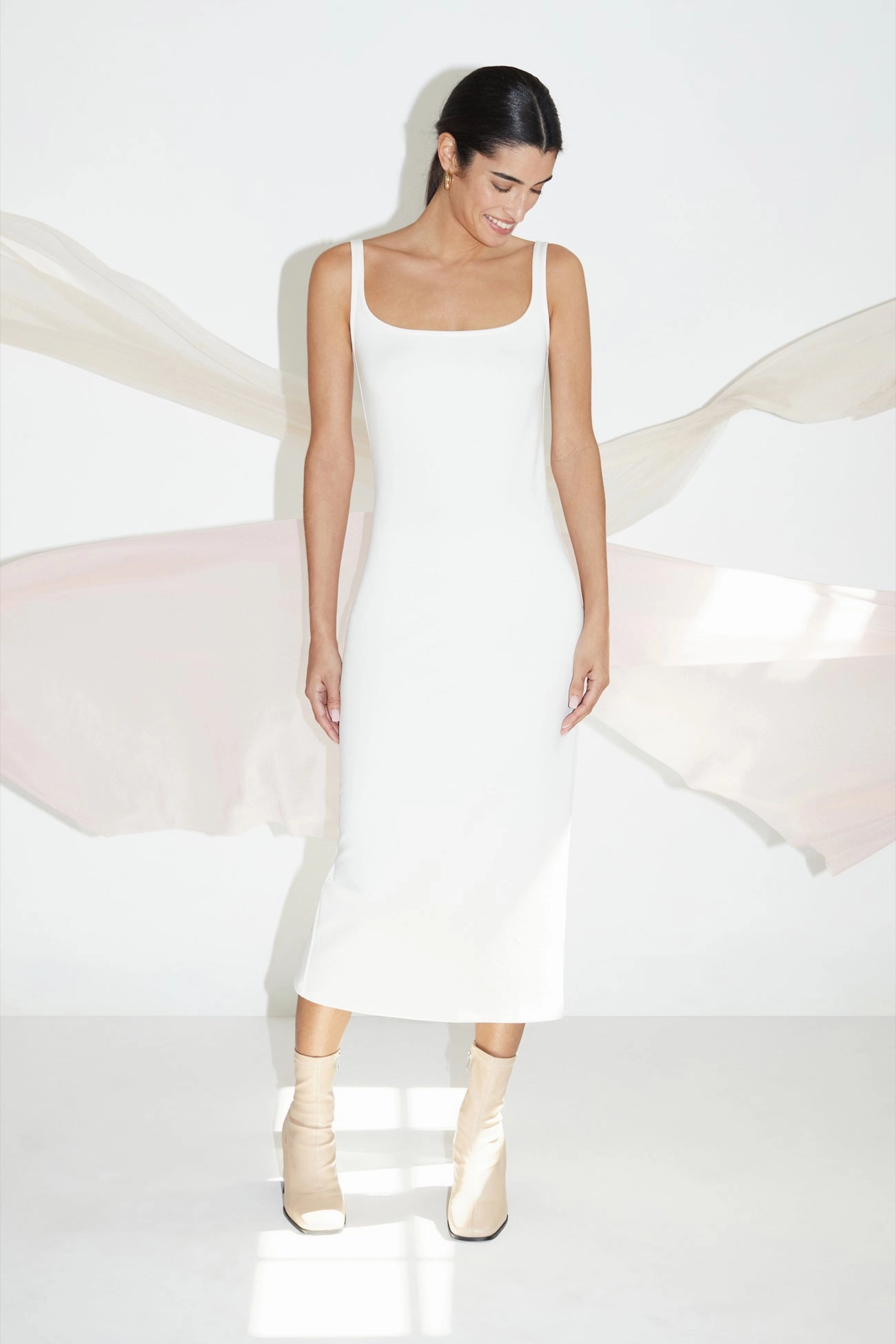 Ashley Dress Coral Soft Light Comfort