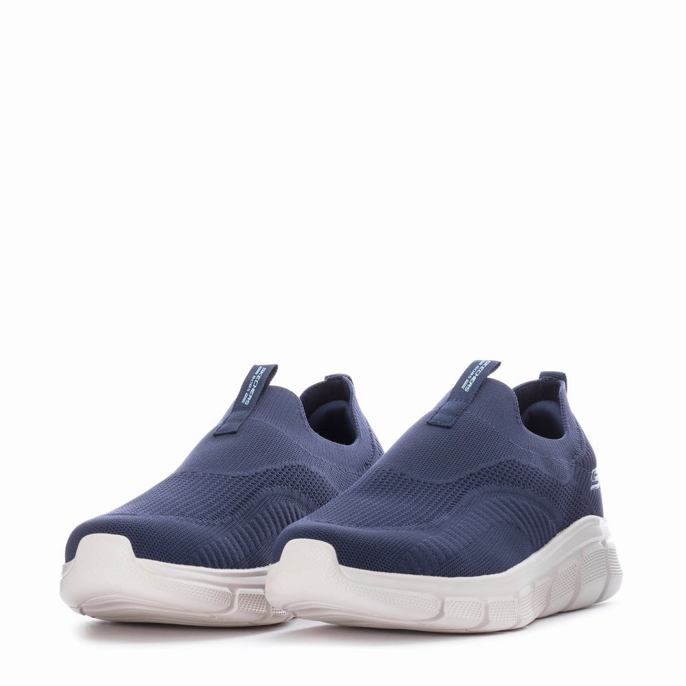 running in duathlons shoes Bobs Frigid Edge Slip On Wide - Mens