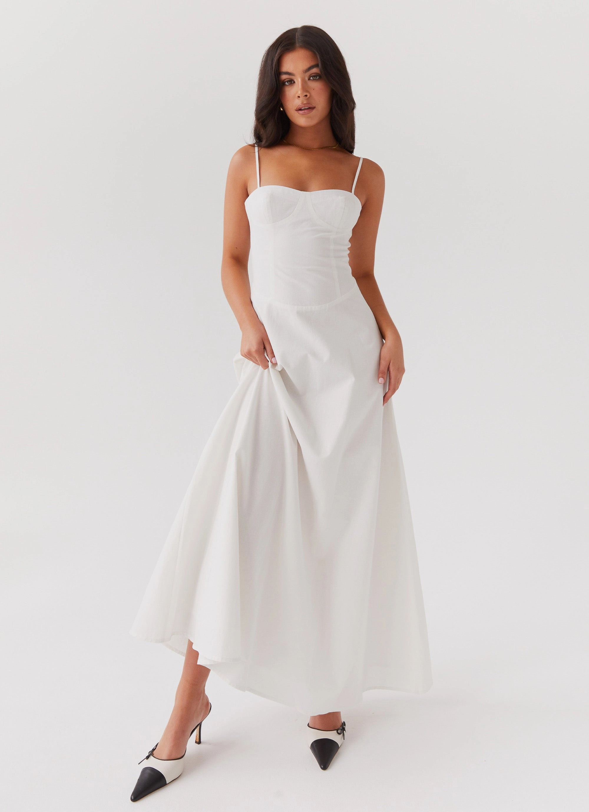 Angelina Linen Maxi Dress - White Mood Look Beachwear