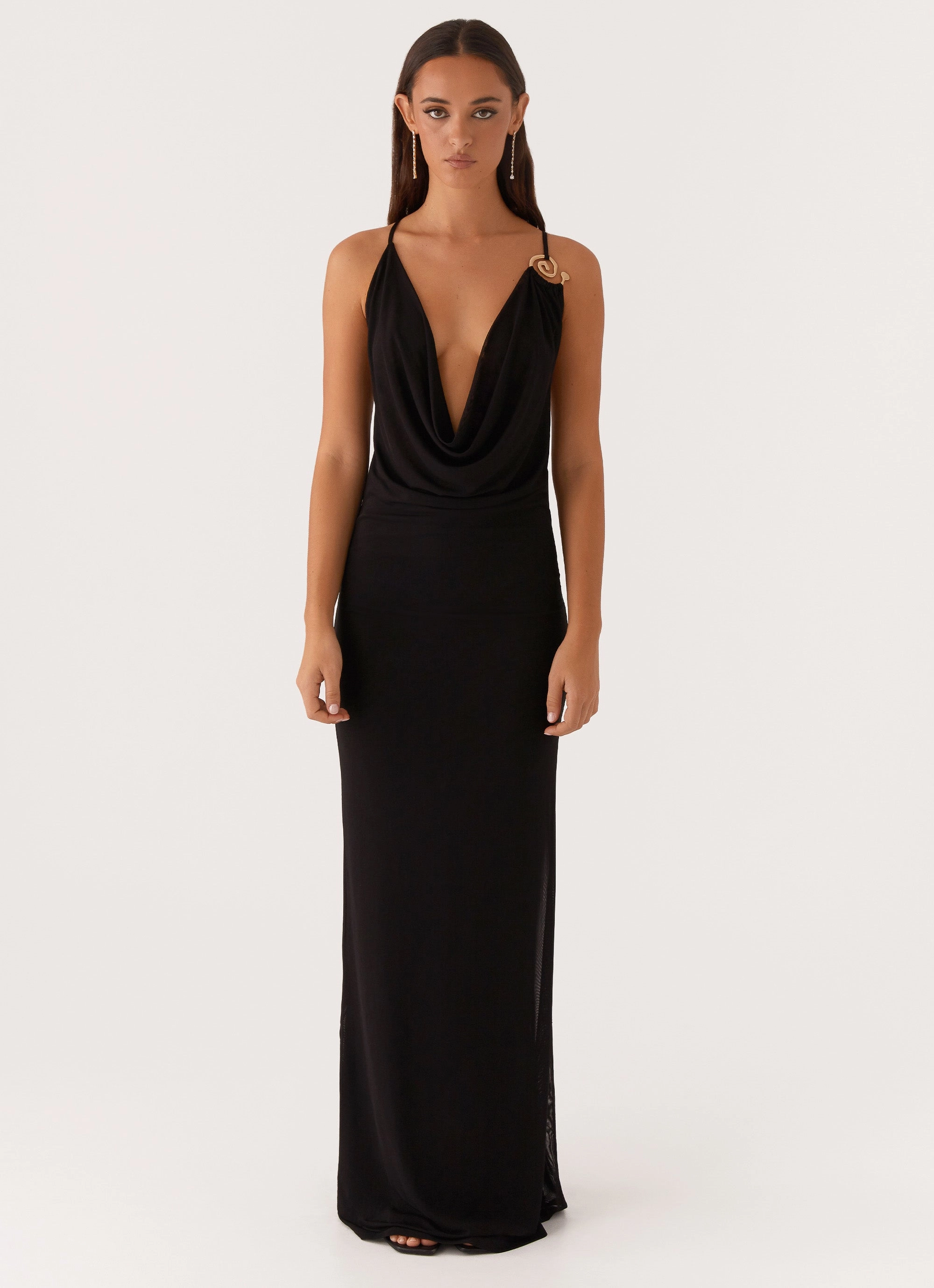 Versatile dress for layering Game Player Maxi Dress - Black
