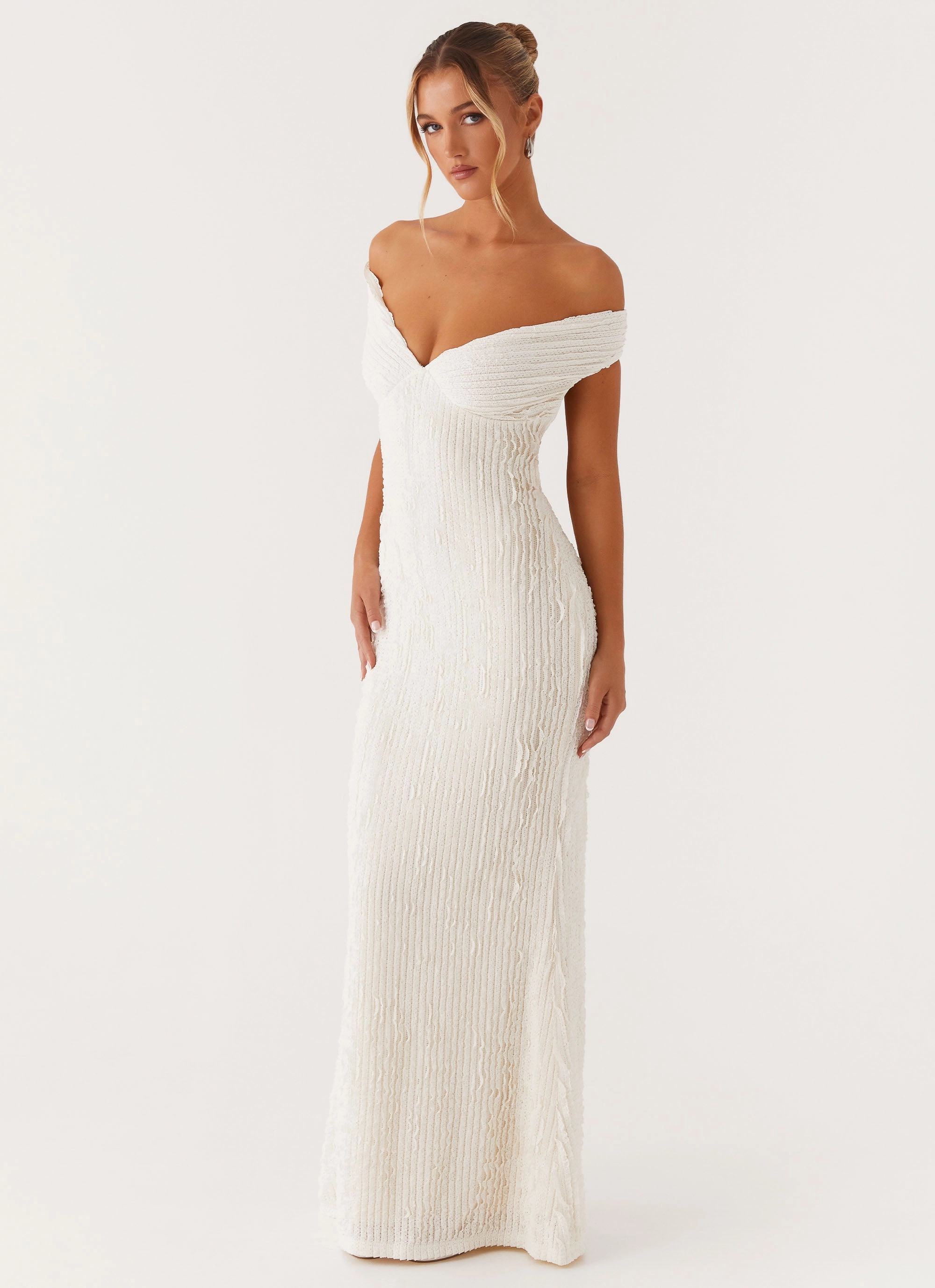 Flattering Cut Wear Chantelle Maxi Dress - Ivory