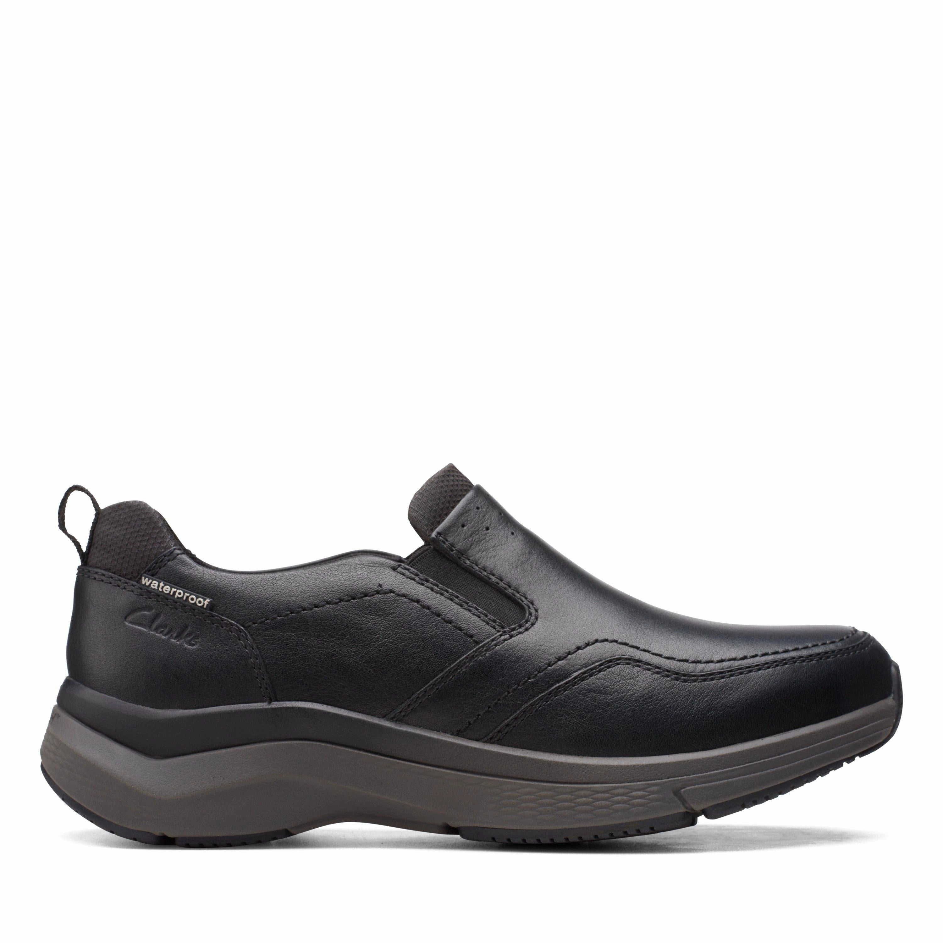 Clarks Wave  2.0 Edge in Black Leather Narrow Ease Rugged Traction