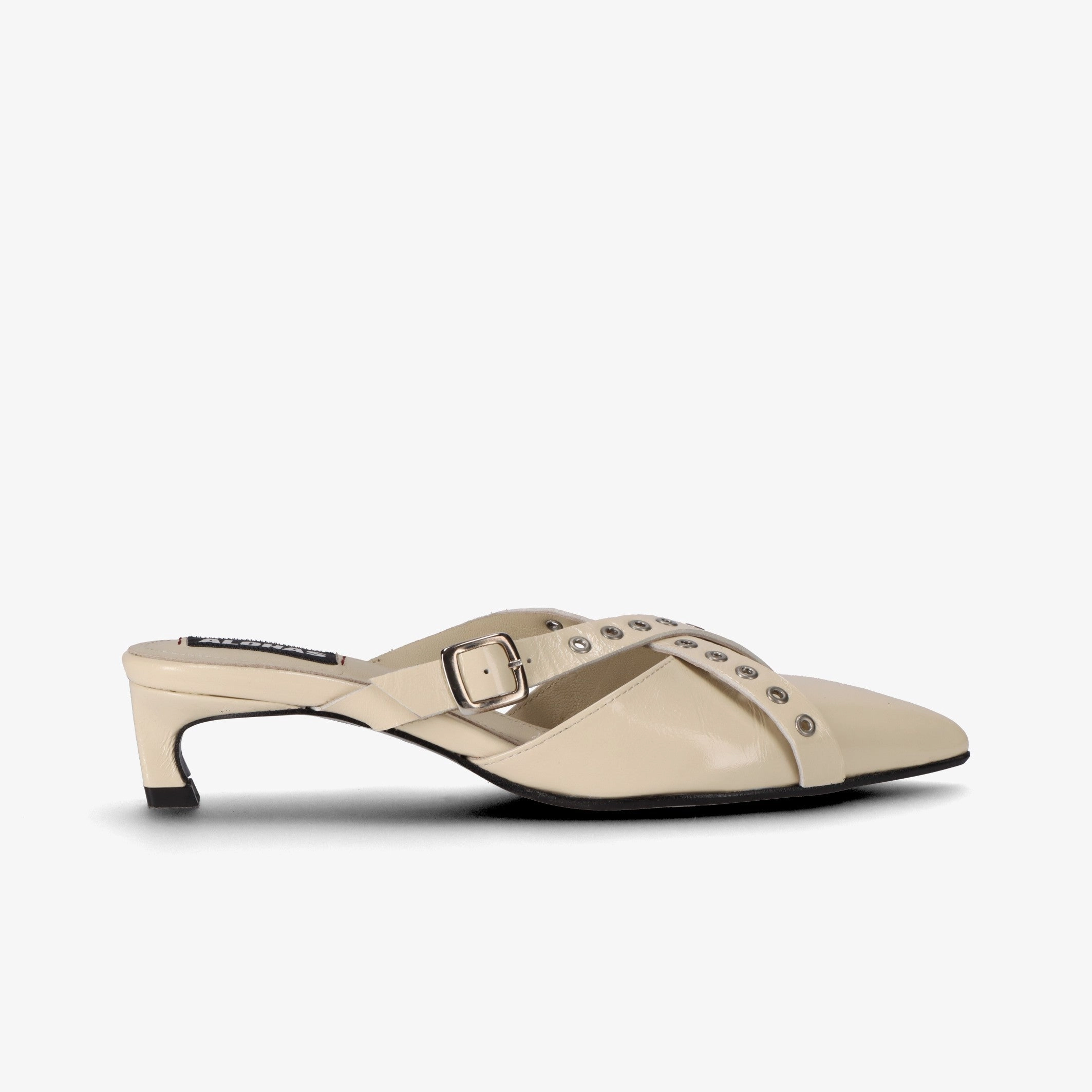 Zyra Onix Cream Leather Mules Comfort arch