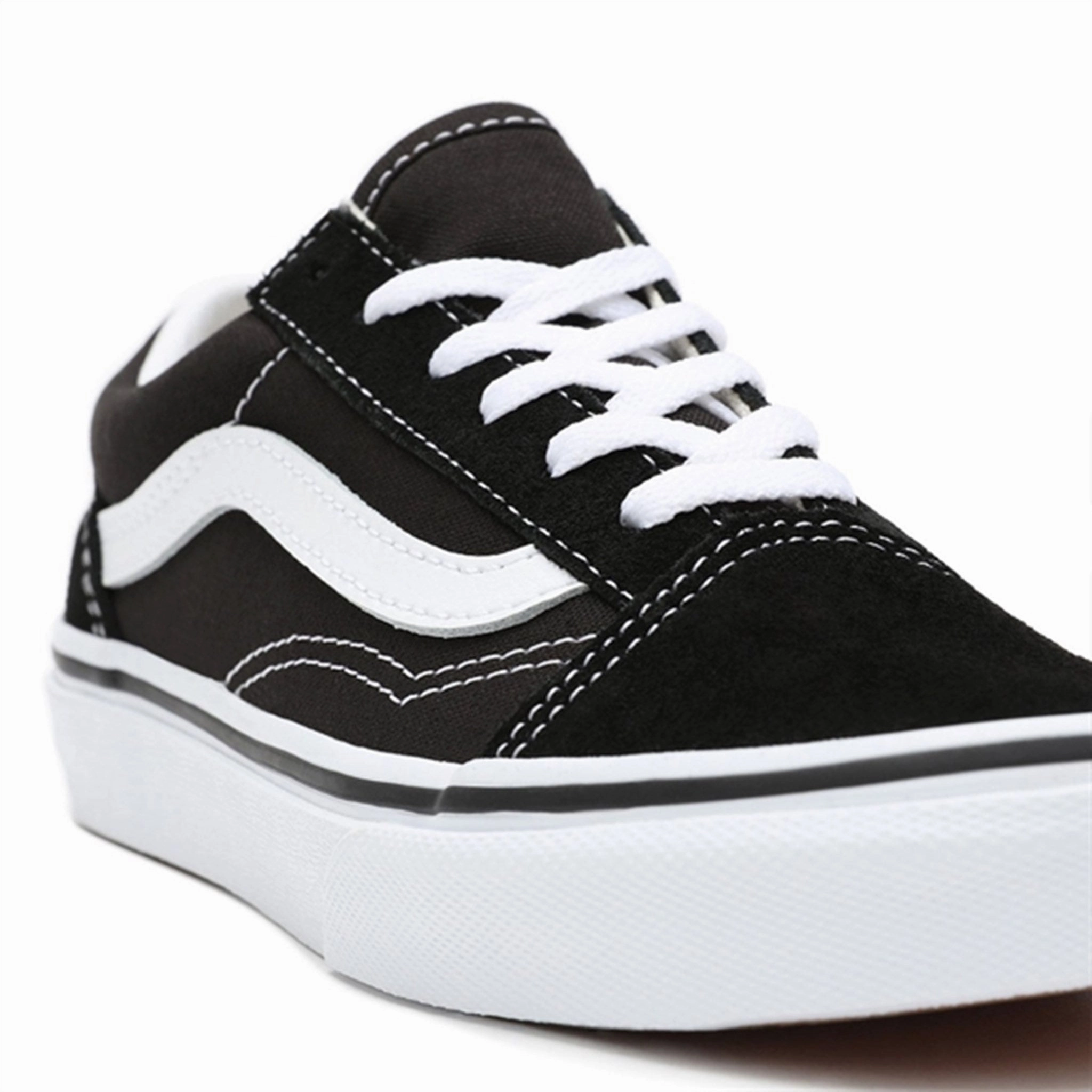 VANS Old Skool Black/True White Shoes Athletic Design