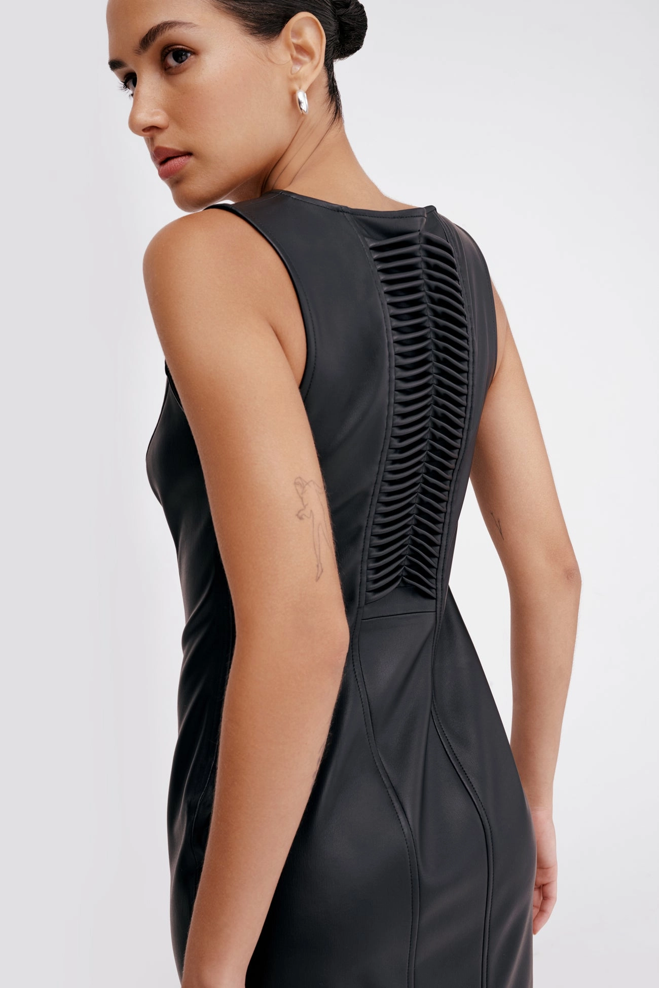 petite size Oculus Dress