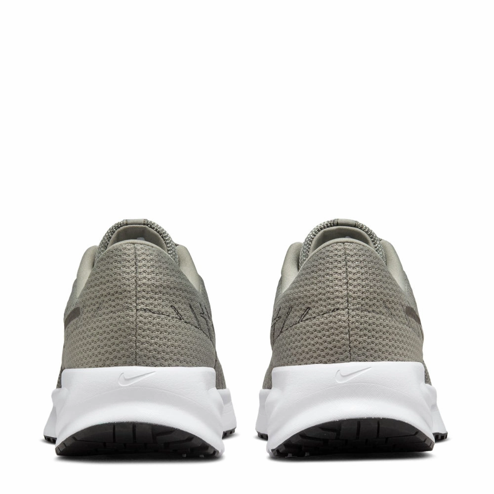 Run Defy - Mens running on asphalt shoes logo - beaded shoes