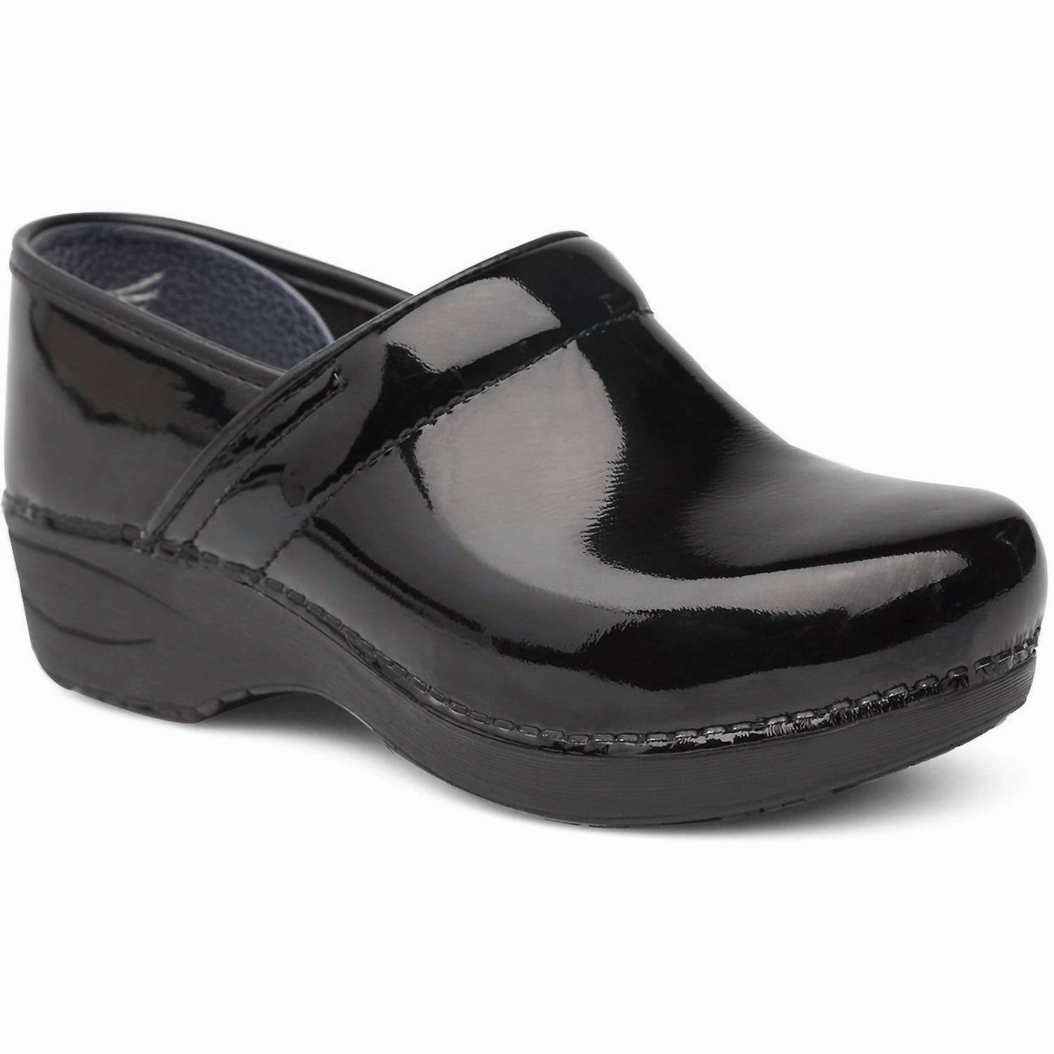 Women's Xp 2.0 Patent Clog In Black Relaxation Ready Perfect Fit Design