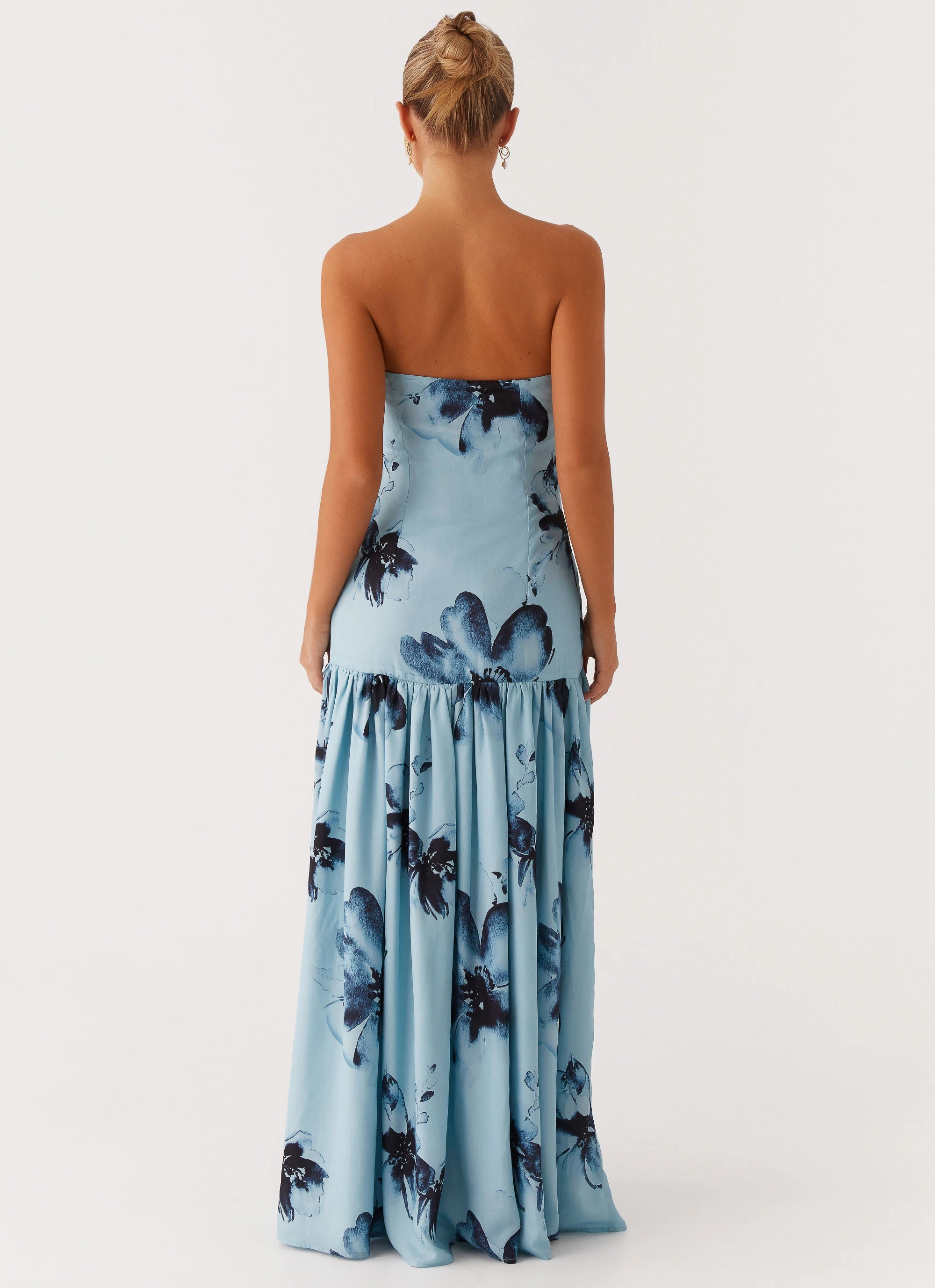 Fall Outfit Eden Strapless Maxi Dress - Blue Black Floral