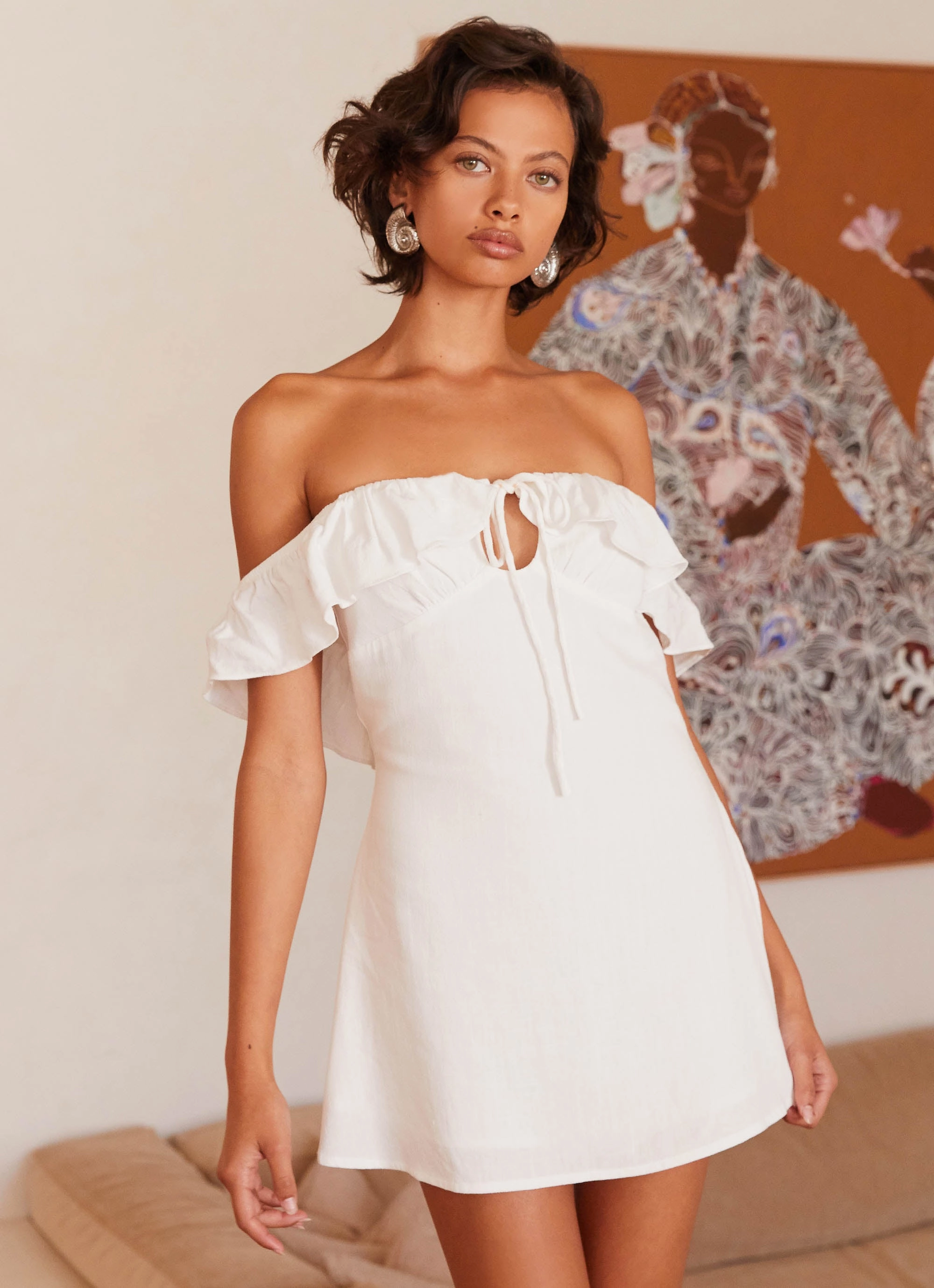 Resort Outfit Urban Line Texas Sun Linen Mini Dress - White