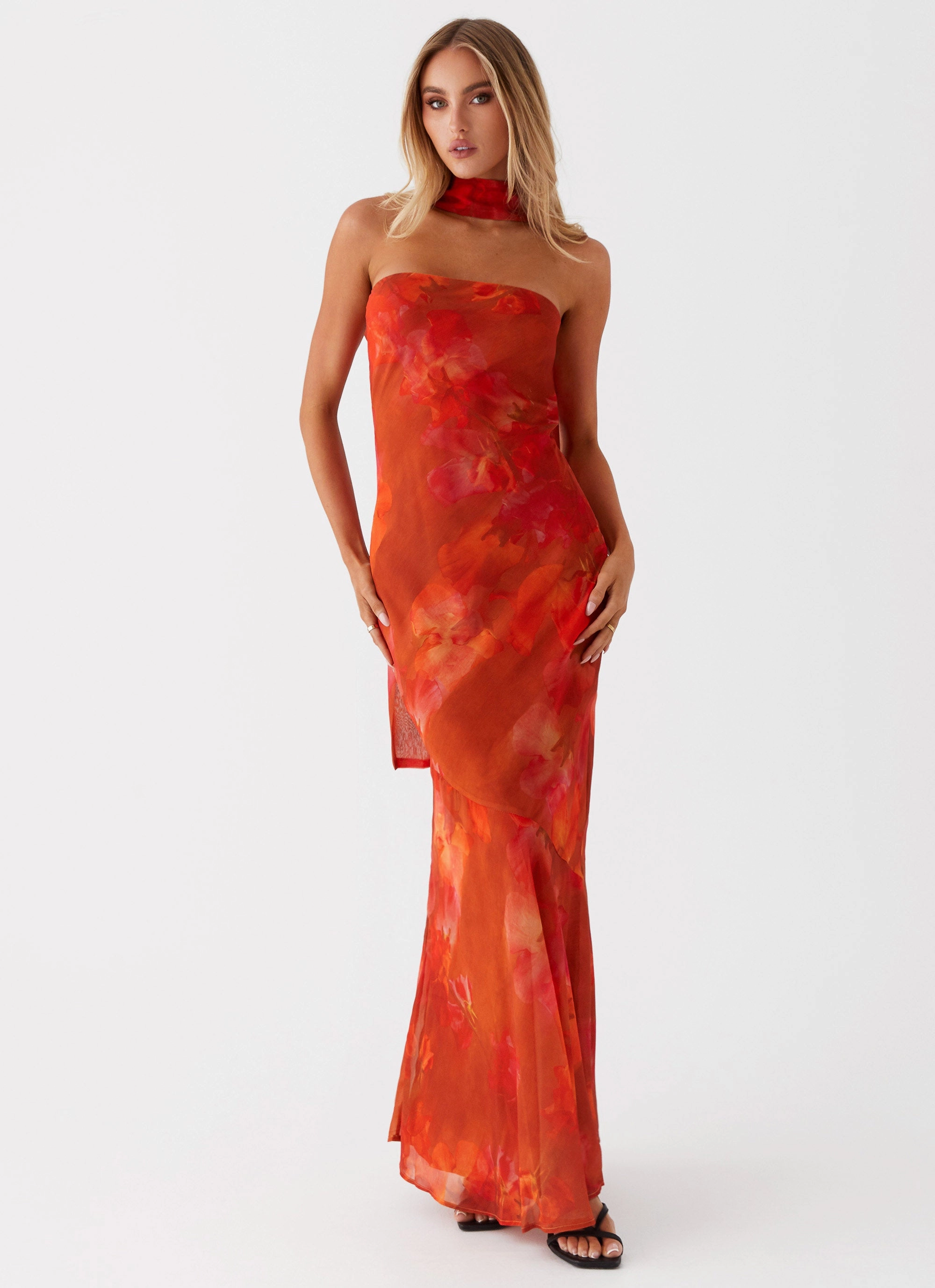 Mixed Fabric Retro Detail Under The Pagoda Maxi Dress - Amber
