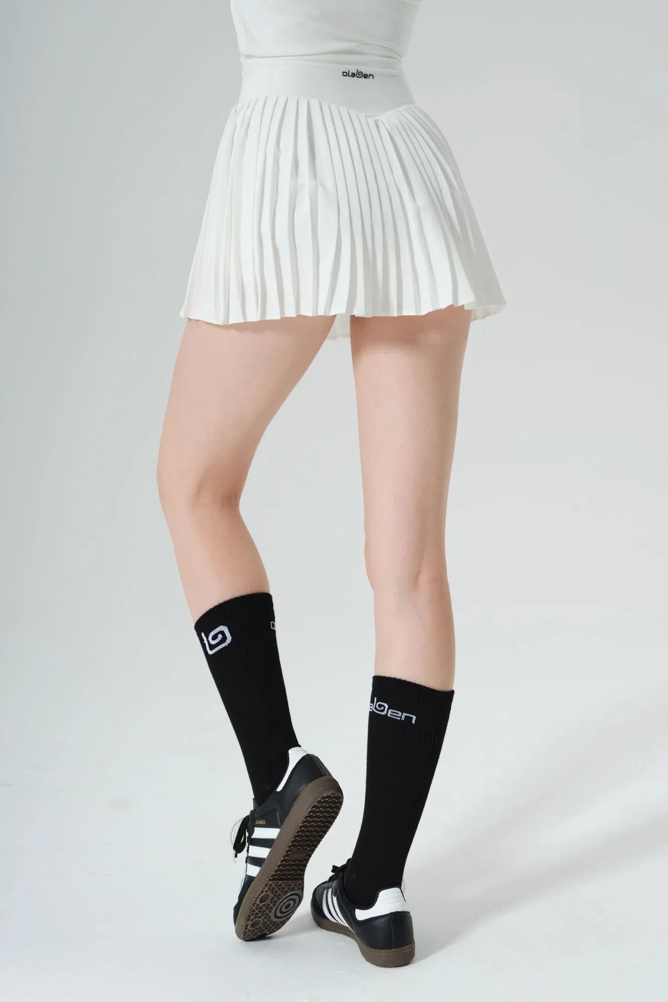 Comfy Active Wear Elite Pleated Skirt - White