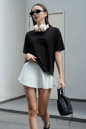 Embossed Logo T Shirt - Black Anti Perspiration Lining hypoallergenic material