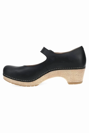 Women's Lilah Clog In Black Burnished Cozy Interior Padding