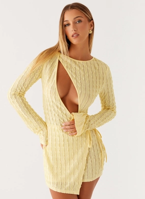 Elegant Fit Magnetic-Closure Alfie Mini Dress - Pastel Yellow