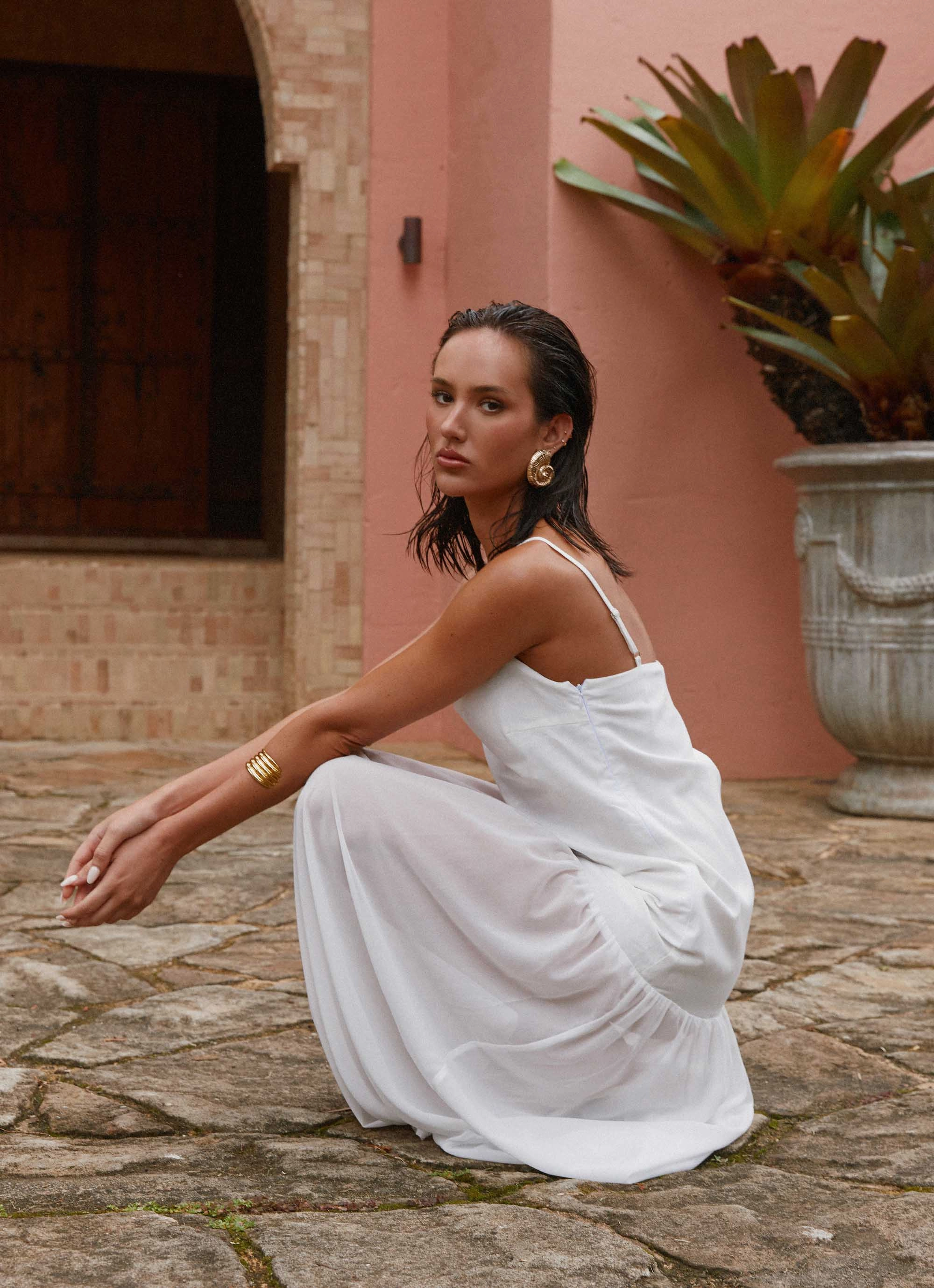 Sleek Design Fit Elegant Simplicity Heavenly Linen Maxi Dress - White