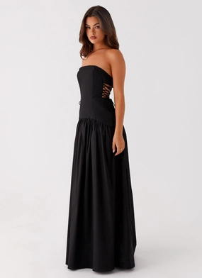 Conagh Maxi Dress - Black Cozy Cut Clean Flow