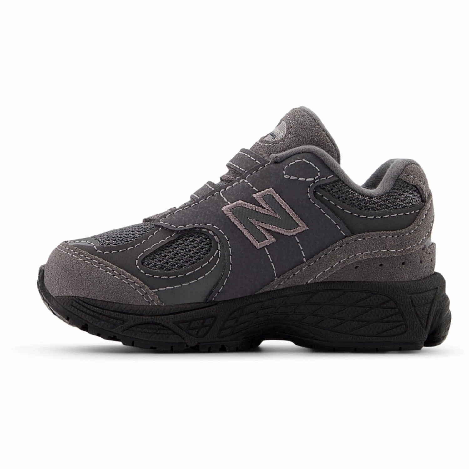 New Balance Castlerock 2002 Kids Hook & Loop Sneakers Deep Tread Pattern Ankle Support Structure