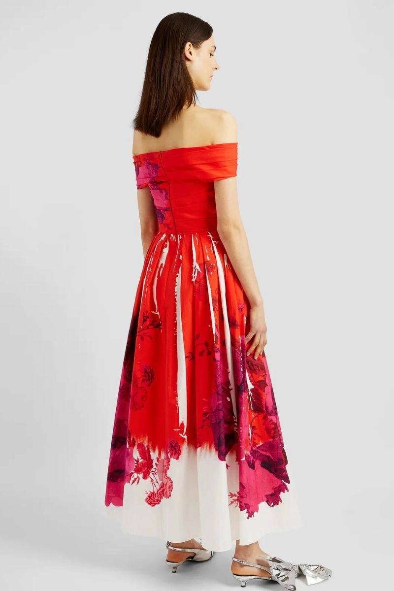 Feminine flowing piece Full Skirt Cocktail Dress