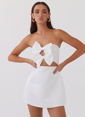 Calm Drape Girl Crush Bow Mini Dress - White