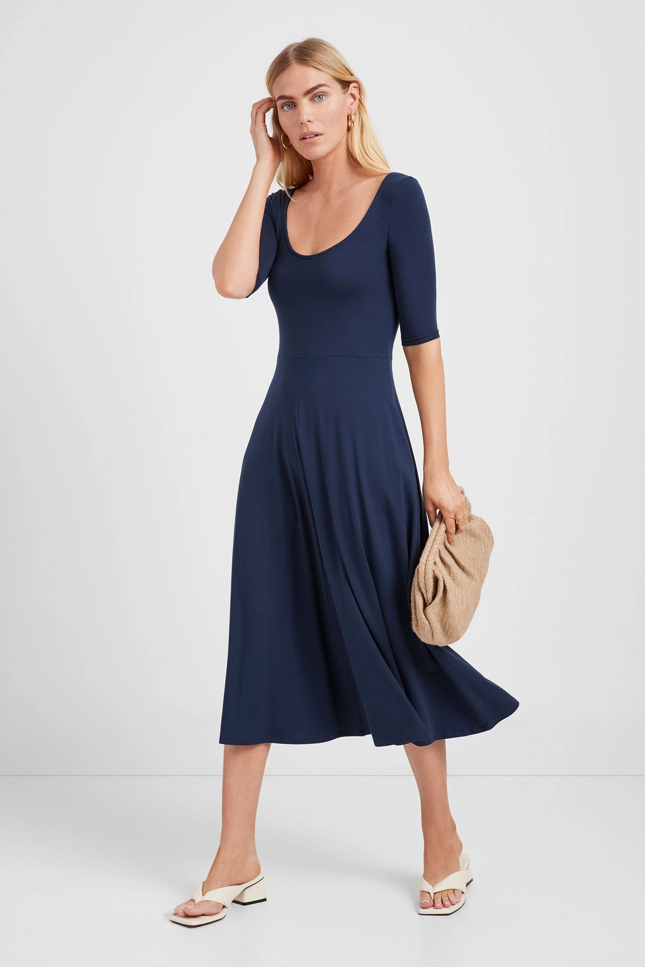 Innogen Dress Flowy casual dress