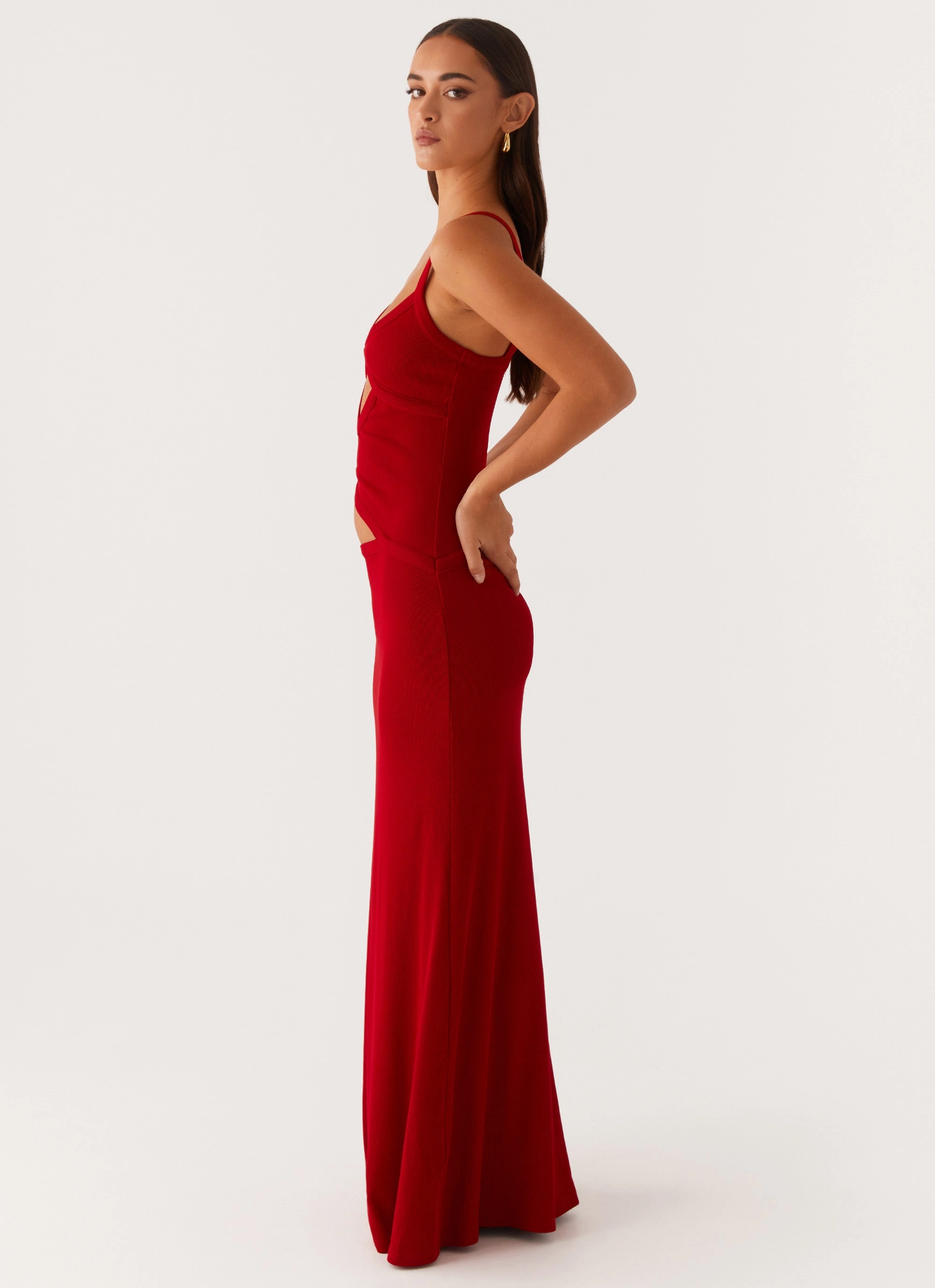 Jocelyn Maxi Dress - Red Understated Elegance Stretch-Recovery
