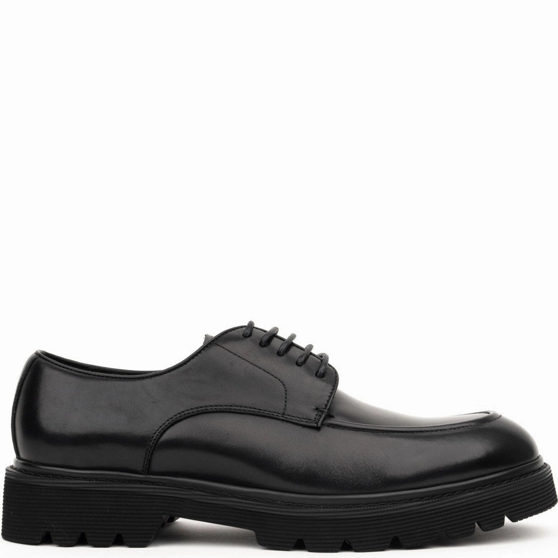 Lace-Up Black Leather Formal Shoes Meeting Attire