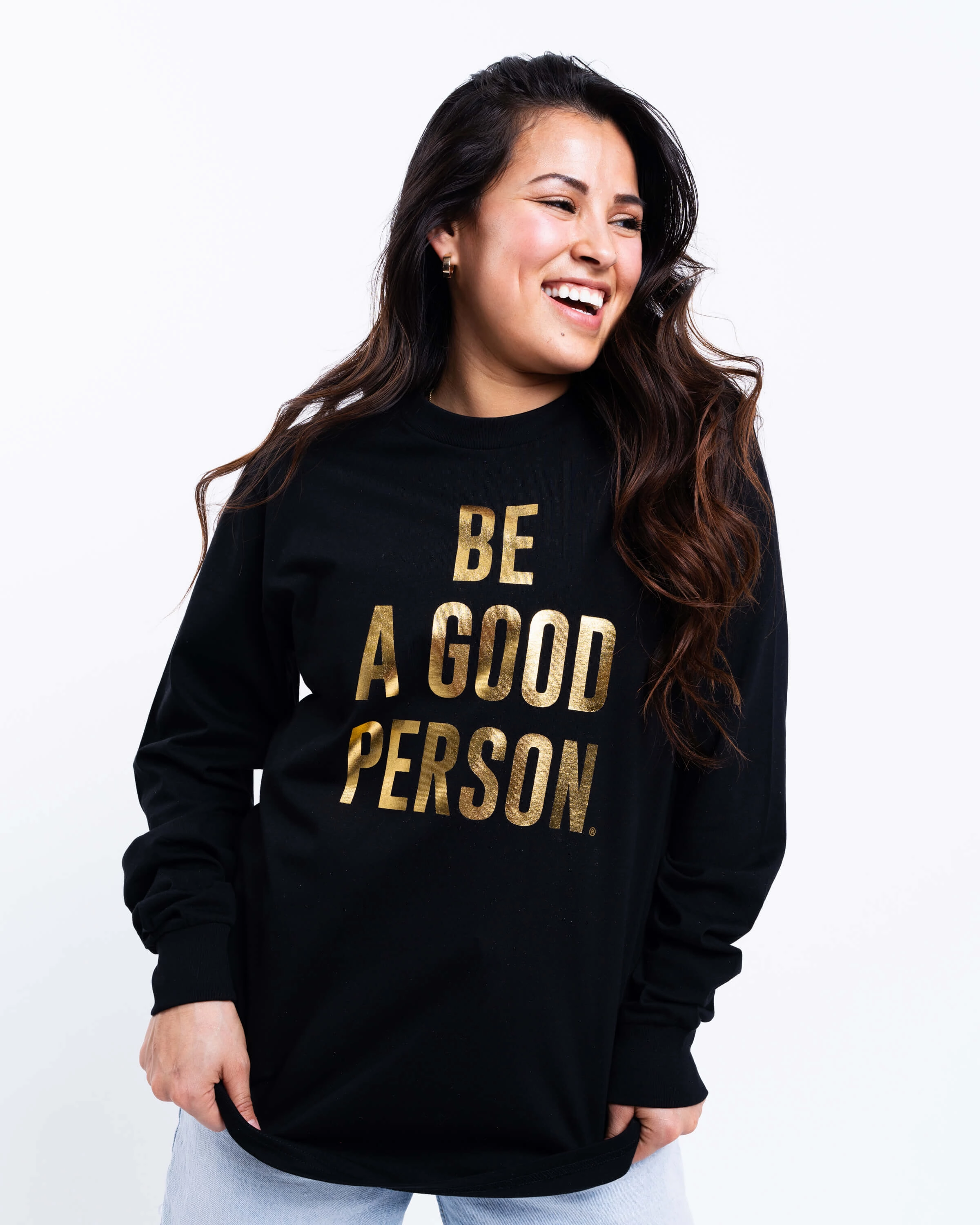 Foil Long Sleeve - Black/Gold Simple and Relaxed