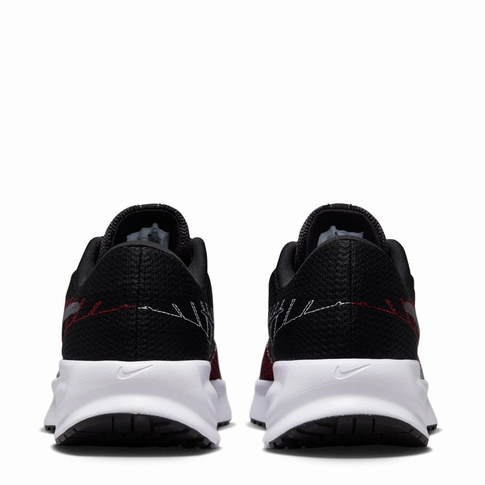 running shoes for competitive male runners Run Defy - Mens
