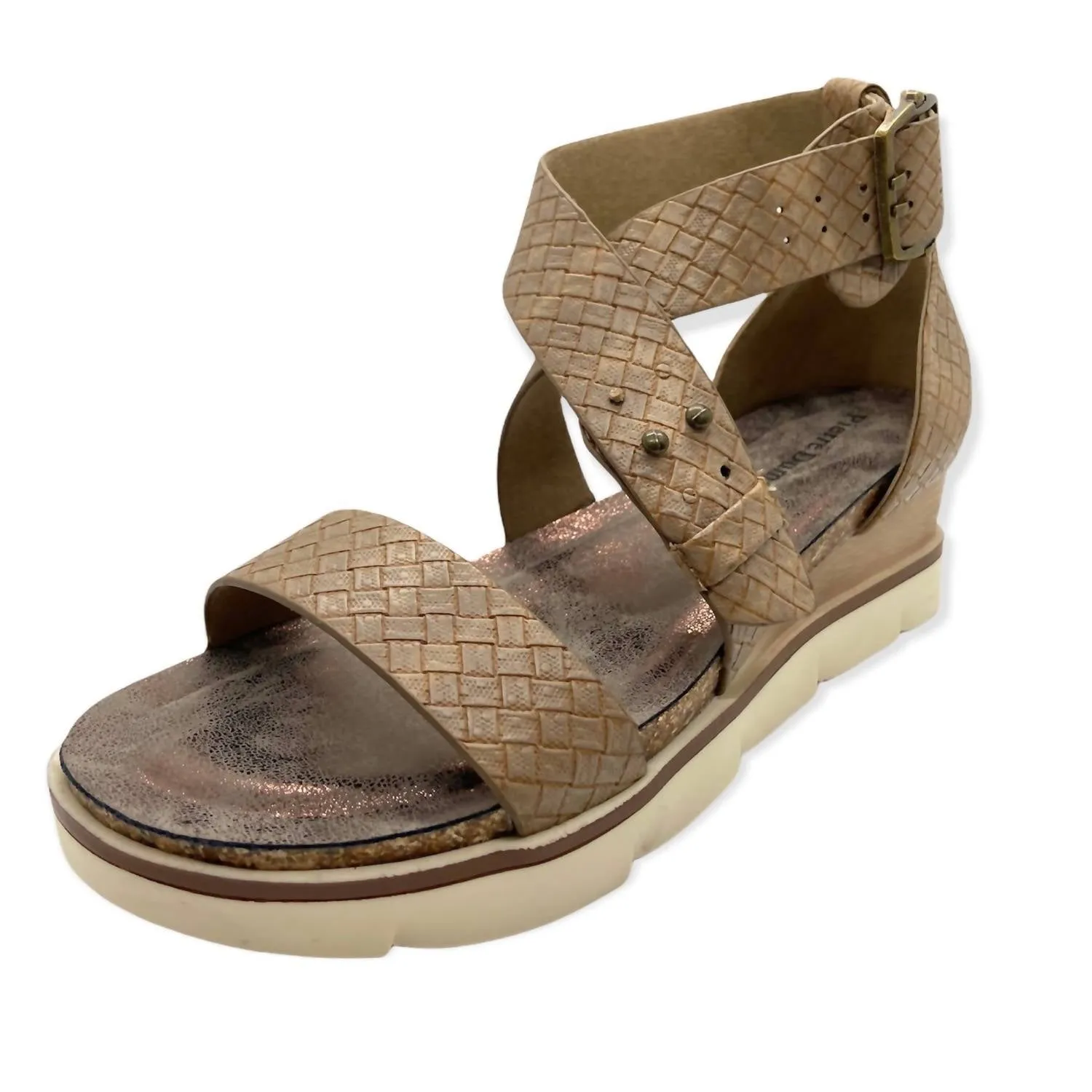 Breezy Comfort Lisle Wedges In Taupe Tan