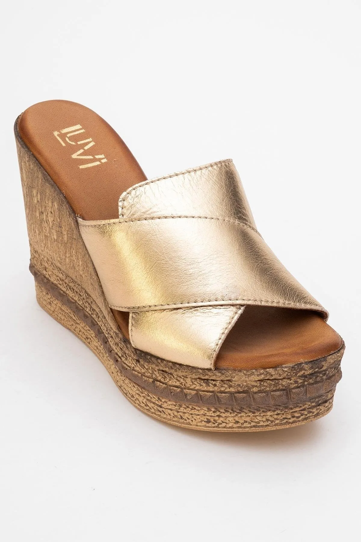 Lightweight Footwear Lois Wedge Leather Sandal