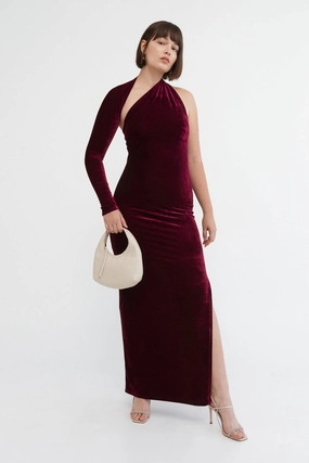 Manhattan Velvet Slit Gown All-season garment Night Charm