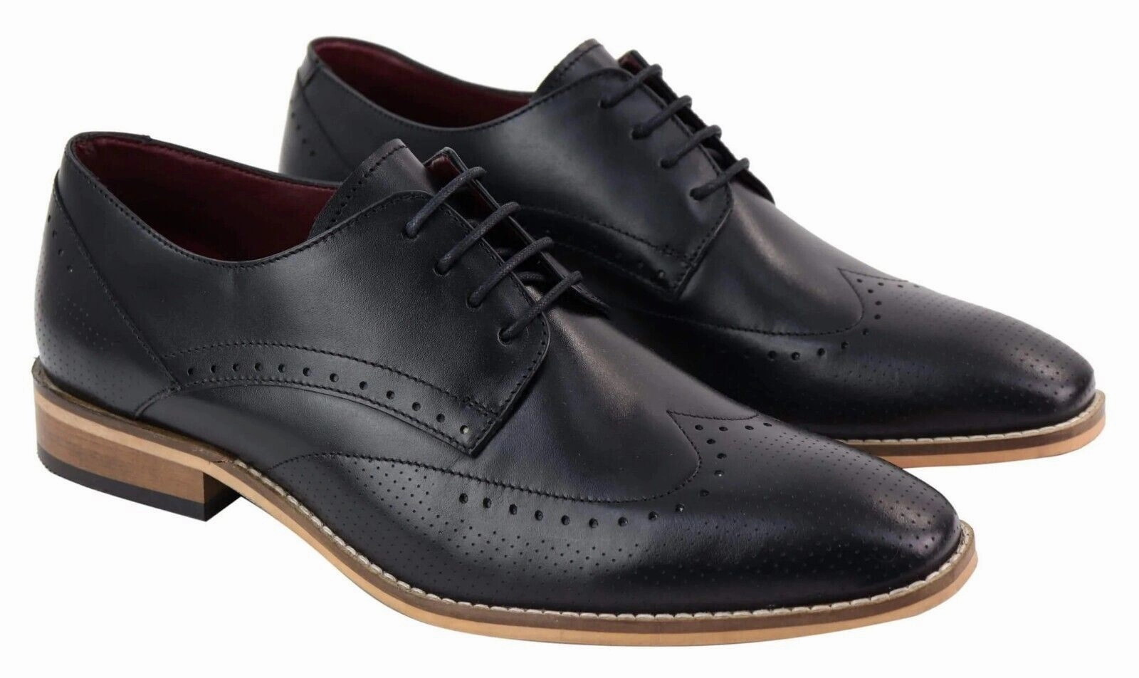Mens Classic Oxford Brogue Shoes in Perforated Black Leather Functional Fit