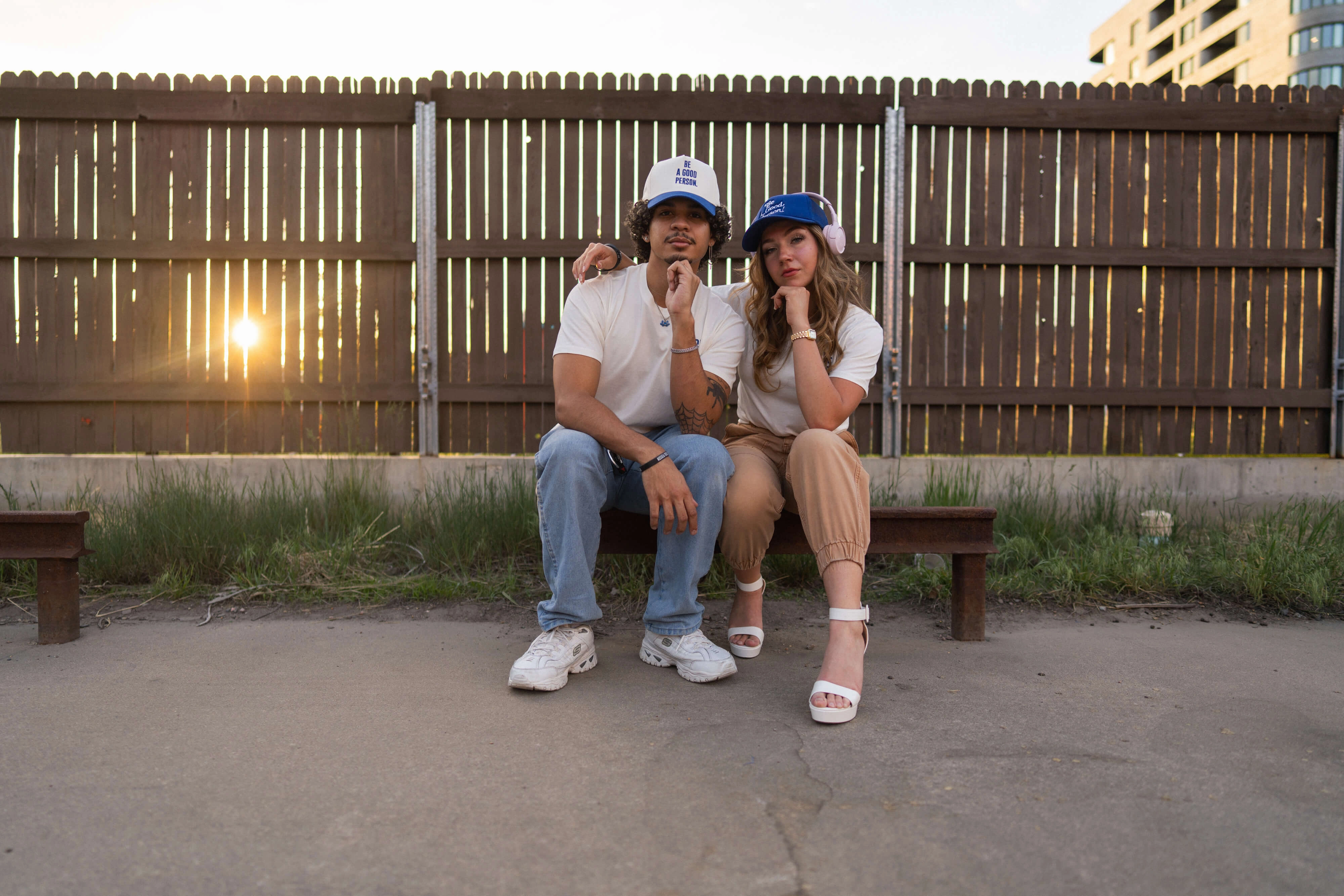 Mini Logo T-Shirt - Cream/Blue Chic Comfort