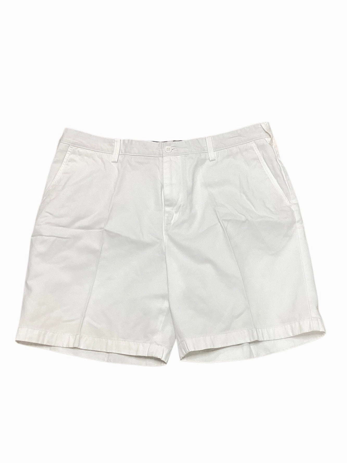 Nautica Men??s White Shorts 38W Wear Resistant Fabric Stretchable Design