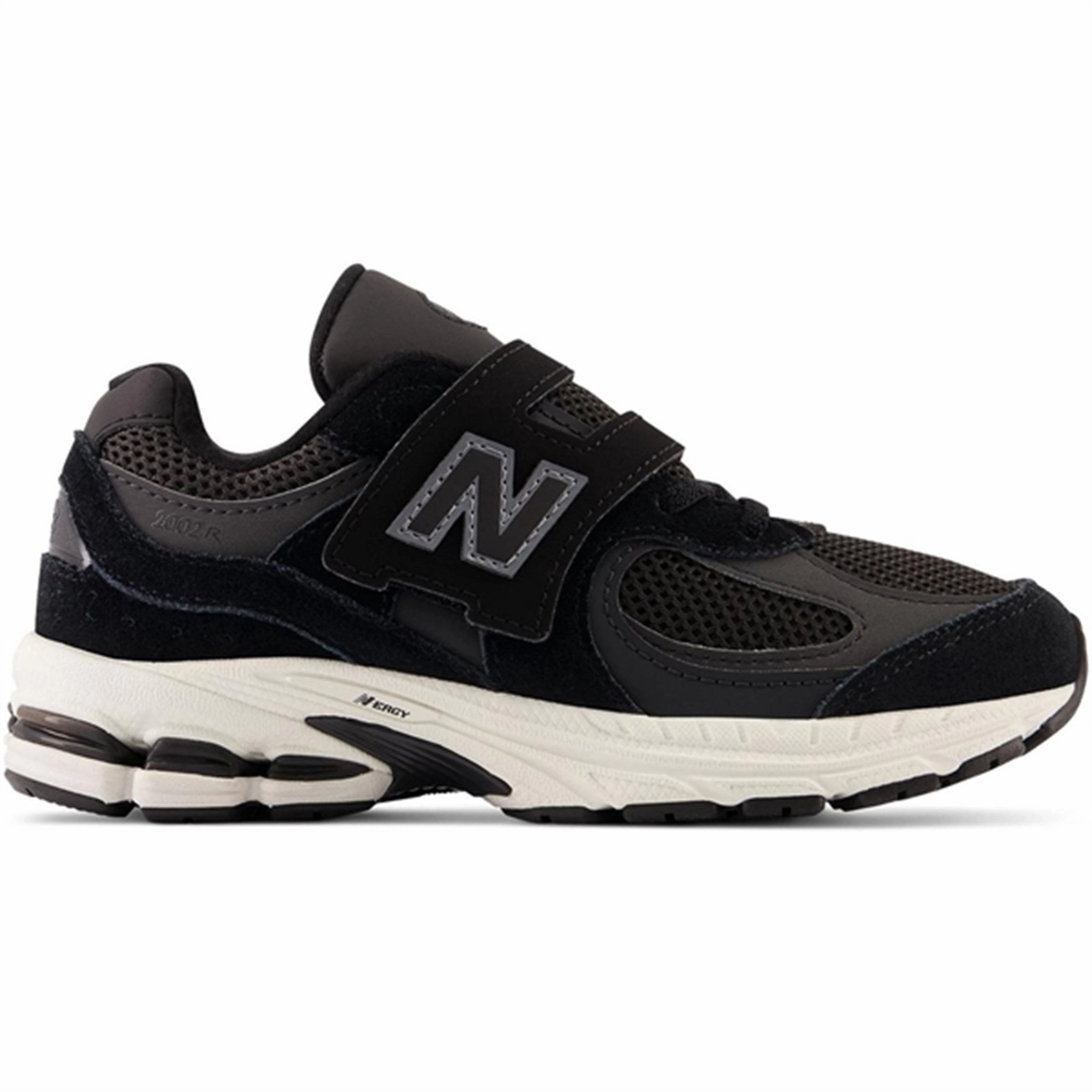 Extended Heel Counter Neutral Base New Balance 2002 Alternative Closure Sneakers Black
