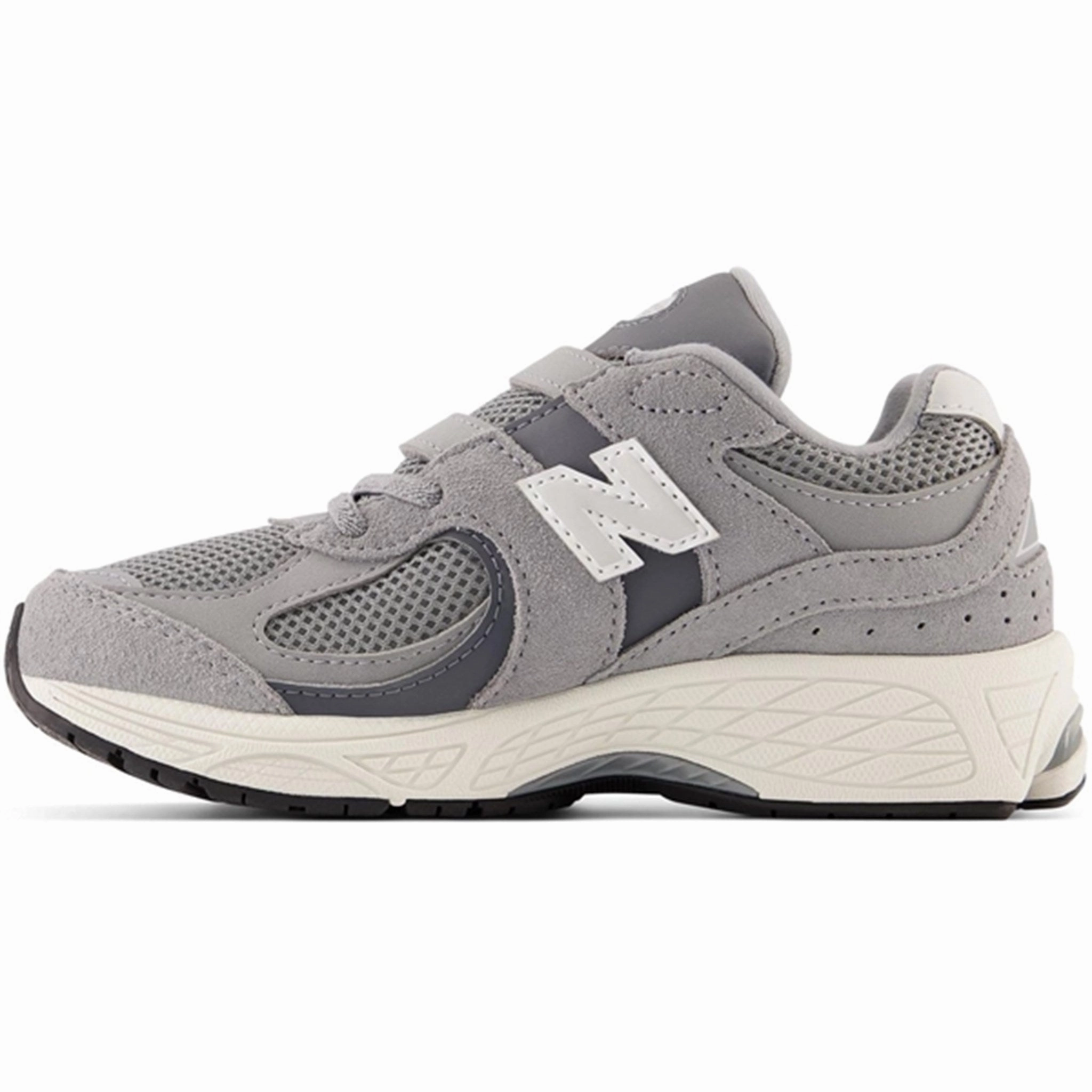 Waterproof Design Agile New Balance 2002 Alternative Closure Sneakers Steel