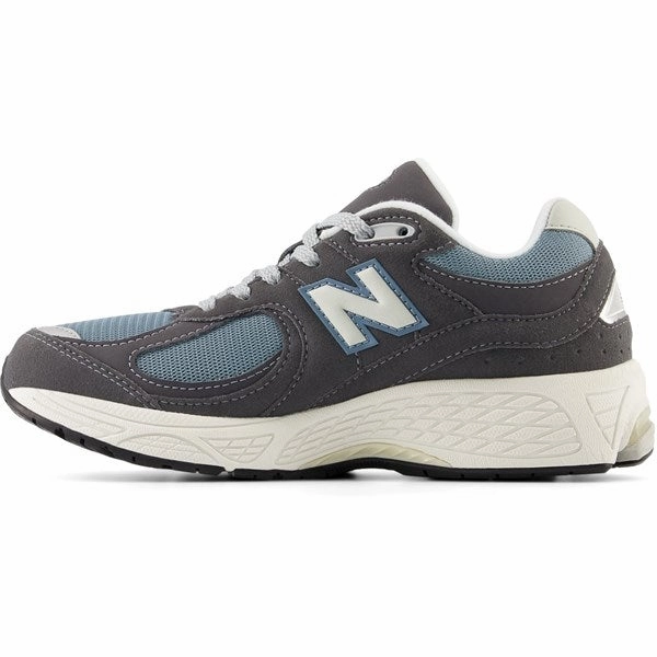 Smart cushioning New Balance 2002 Kids Sneakers Magnet