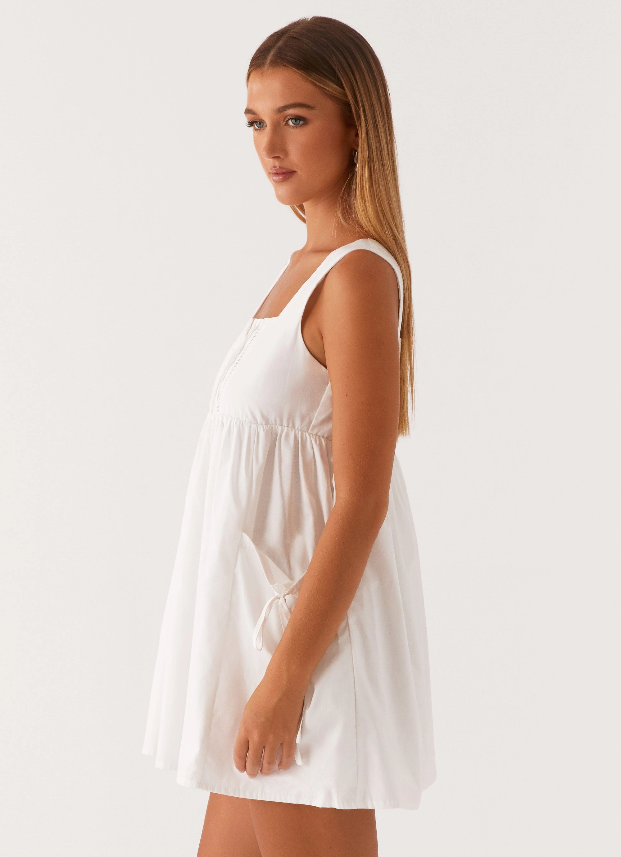 Relaxed Movement Ottoline Babydoll Mini Dress - White