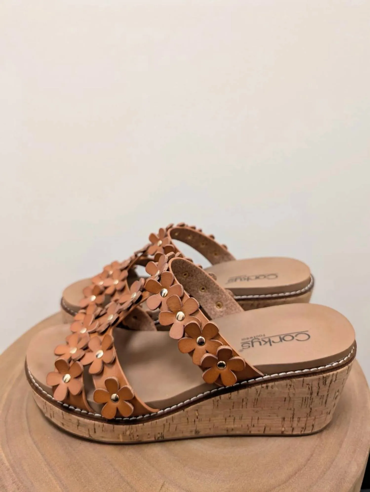 Canvas Women Mic Drop Wedge In Cognac Brown