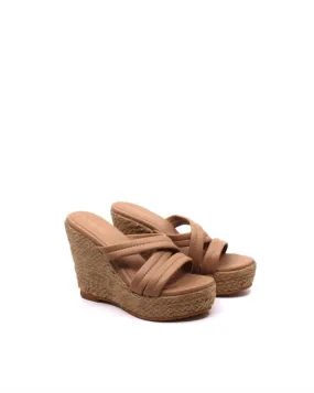 San Vito Wedge In Almond Flexible Comfort
