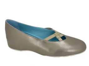 Women's Zery Wedge In Champagne quick dry
