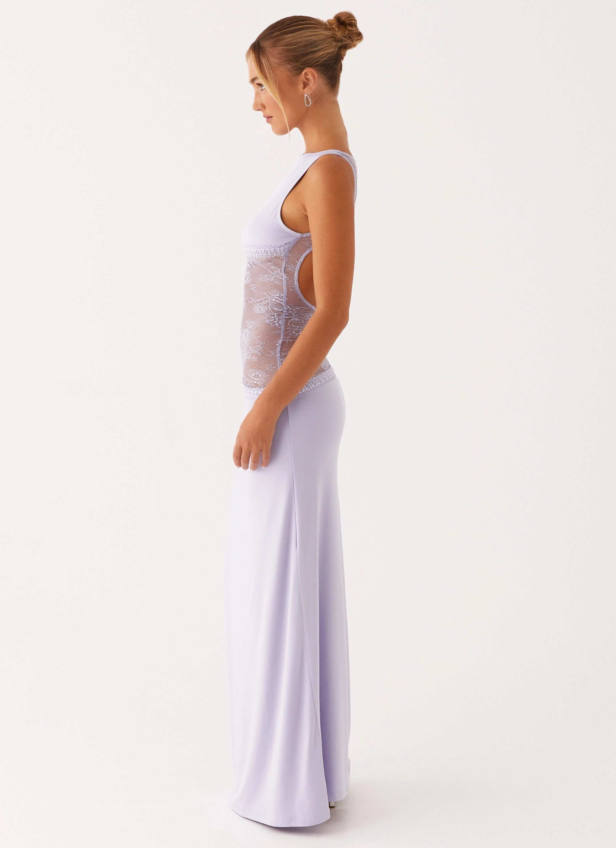 Lucinda Maxi Dress - Lilac Gentle Aesthetic Seamless-Look