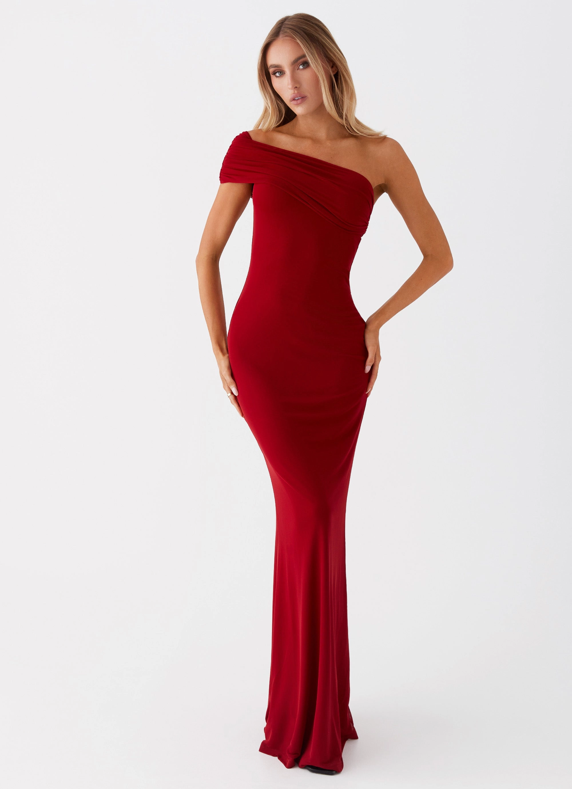 Natural Fit Party Safe Reine Maxi Dress - Red