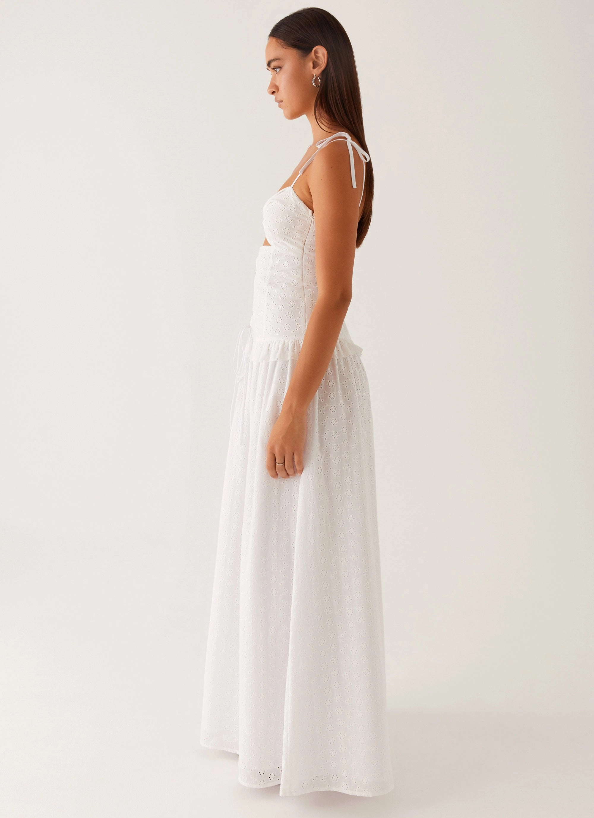 bold appearance Reveria Twist Maxi Dress - Ivory